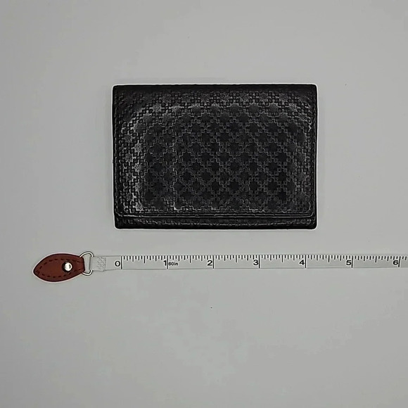 Gucci Handbags - Gucci Bifold Leather Card Holder